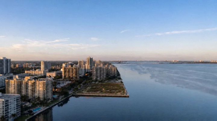 Fictional Miami bayfront site at the beginning of the NORIA construction story